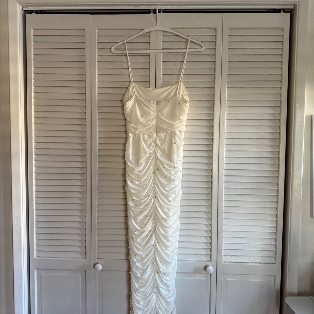 Lulu's Ivory Ruched Dress - Picture 2 of 4